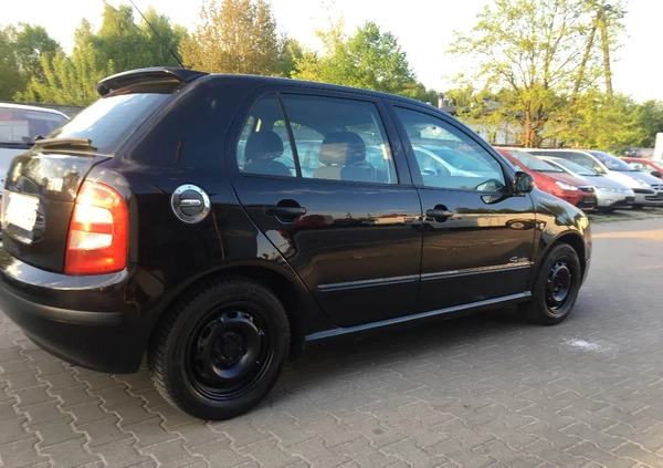 Skoda Fabia cena 7500 przebieg: 226000, rok produkcji 2004 z Sośnicowice małe 781